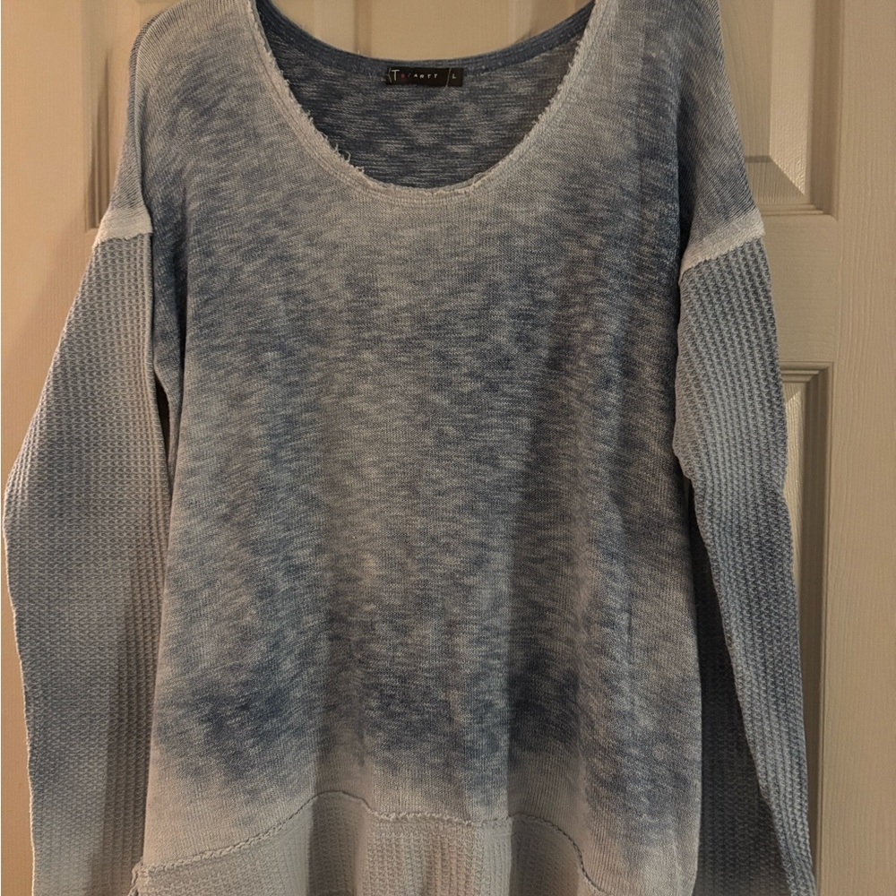 Ladies lightweight sweater